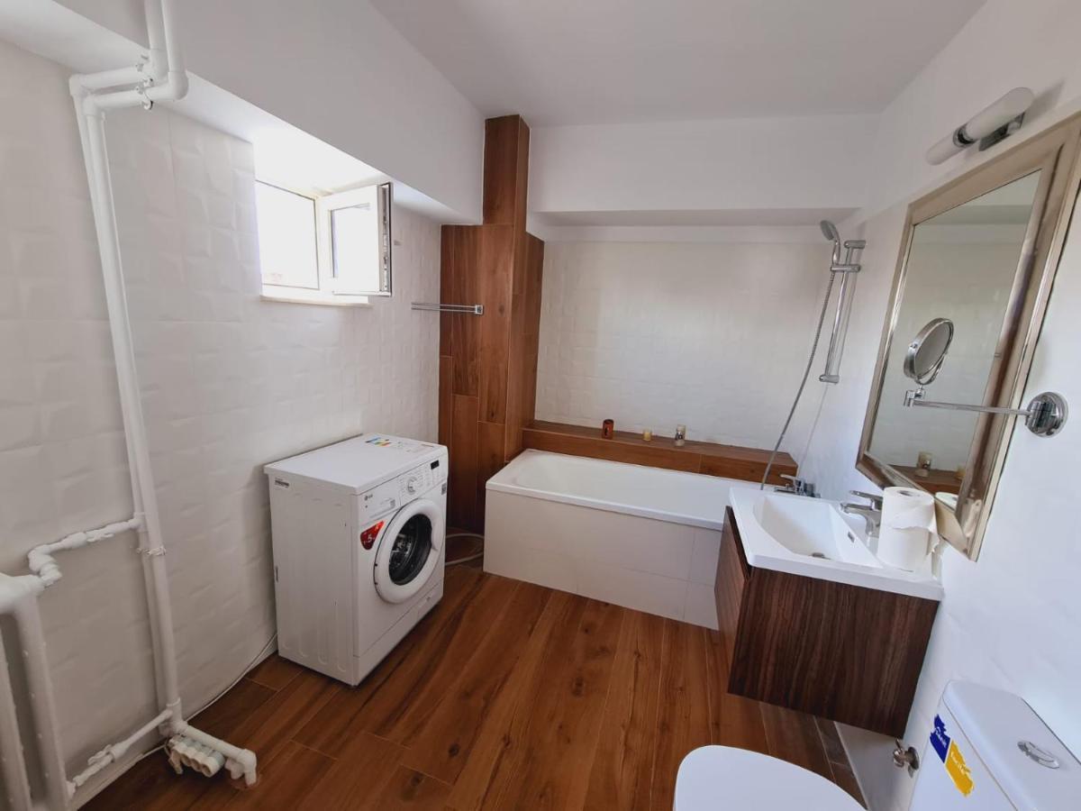 Old Town Apartment With Panoramic View Bucarest Extérieur photo