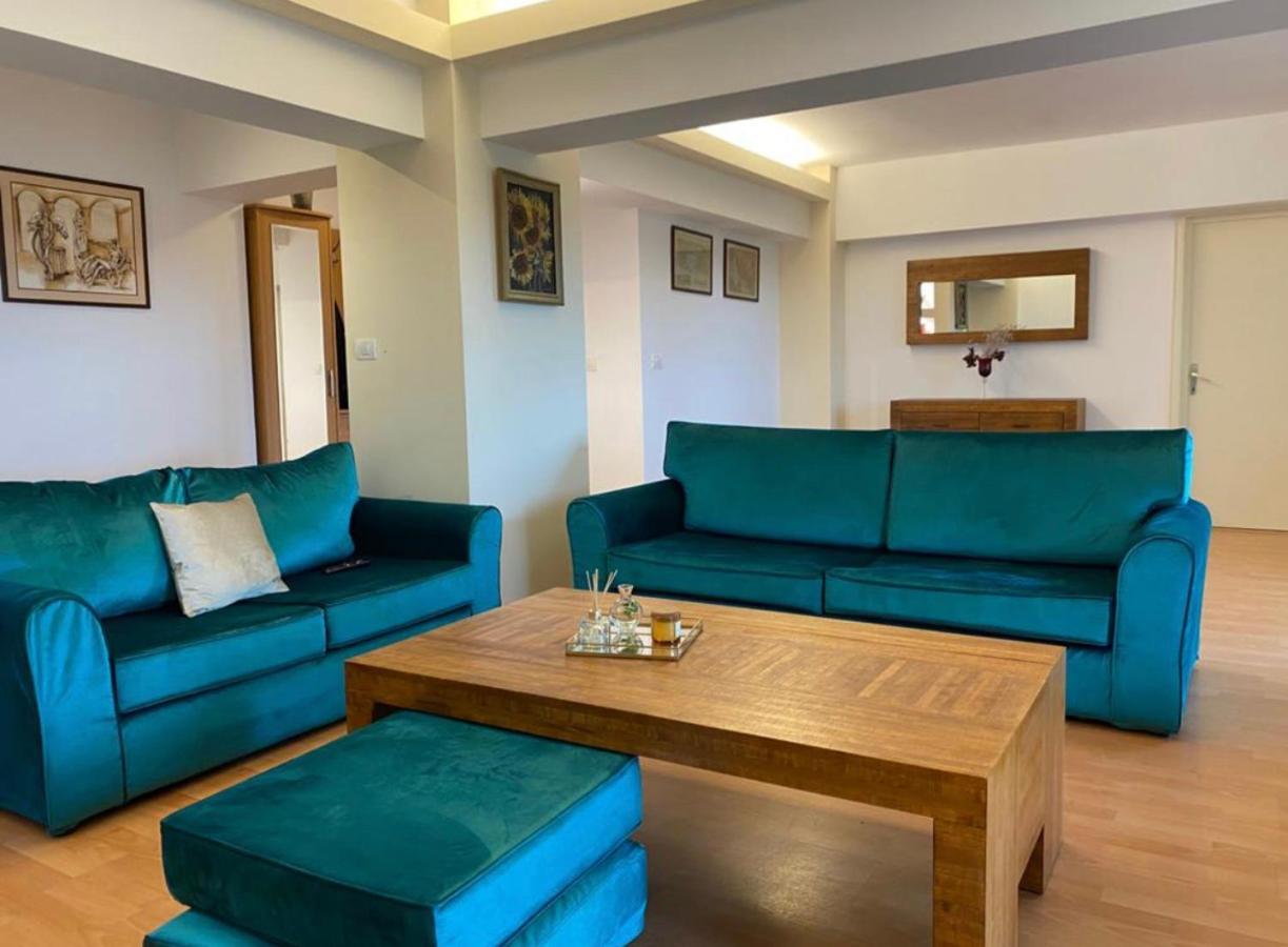 Old Town Apartment With Panoramic View Bucarest Extérieur photo